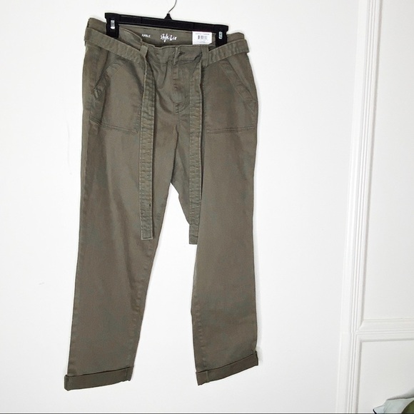 STYLE & CO Cropped Pants. Olive Color. SZ 10 - Picture 4 of 5